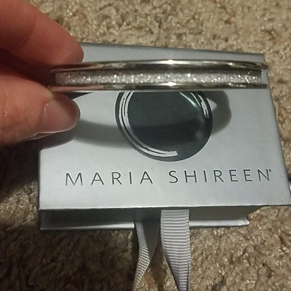 Maria Shireen hair tie bracelet